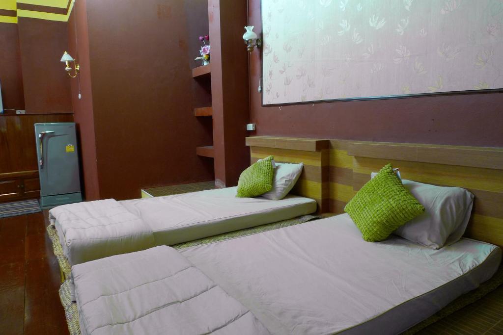 Hotel Baan Kaewta Chiang Mai Zimmer foto